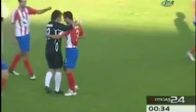 Kaleci kaleden kaleye gol attı