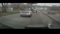 video Uçak yolunu şaşırmış