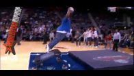 Video : Basket şov yapmaya çalışan şişman adam