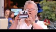 video Görünmeyen birinin  fotoğrafını çekmek