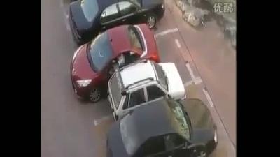 Açık göz arabasından çıkamadı