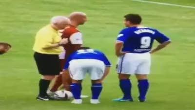 Sahada utanç verici şaka