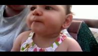 Limon yiyen bebeklerin komik halleri :) (Video)