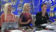 Adnan Oktar Ve Iki Bayan Dans şov
