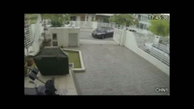 Kapkaççıya Ayar Veren Kadın