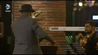 Michael Winslow Beyaz Show'da