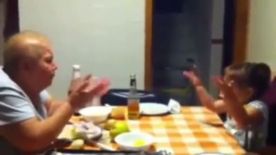 İtalyan Geveze Bebek