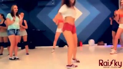 Raisky Dans Eğitmeni Rus