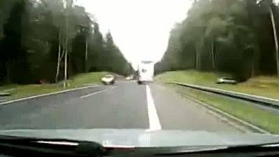 Otobüsten Hayat Kurtaran Manevra